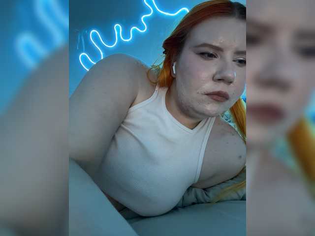 LunaLu13 live cam on BongaCams