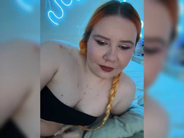 go to chat with Luna_Lu
