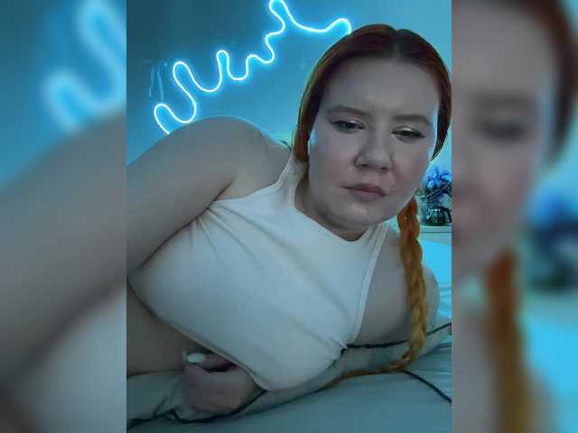 LunaLu13 live cam on BongaCams