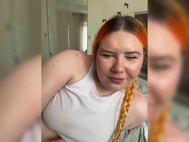 Luna_Lu webcam
