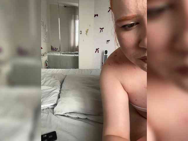 Luna_Lu webcam