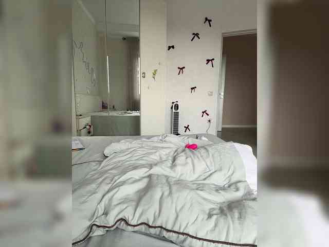 Luna_Lu webcam