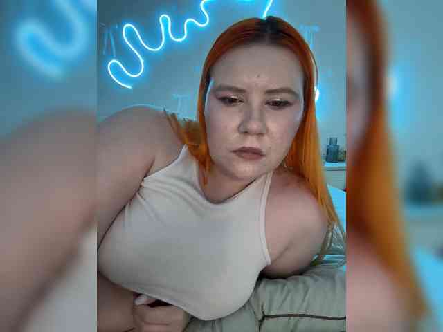 Luna_Lu webcam