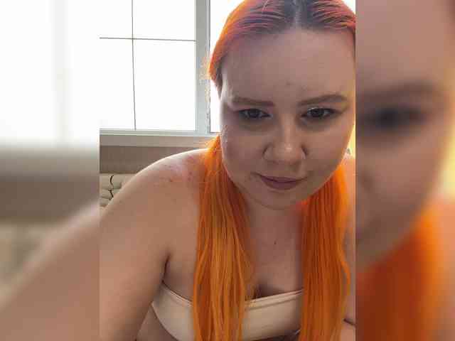 Luna_Lu webcam
