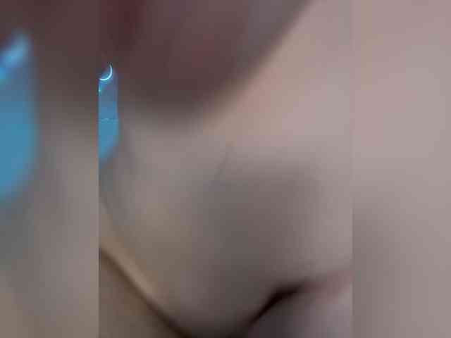 Luna_Lu webcam