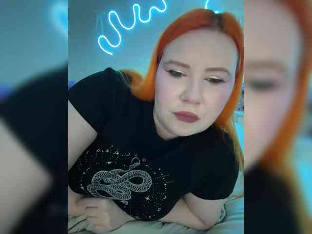 Luna_Lu webcam