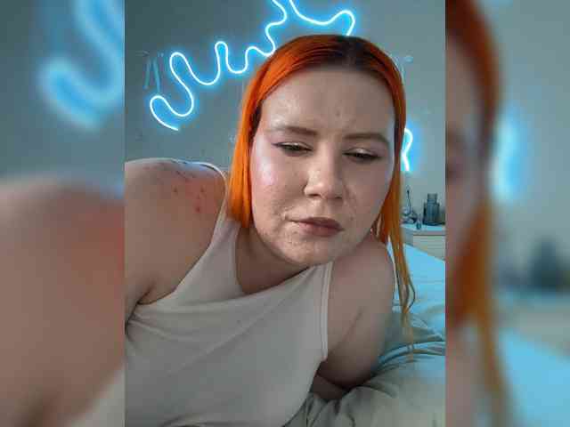 Luna_Lu webcam