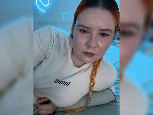 Luna_Lu webcam