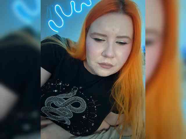 Luna_Lu webcam