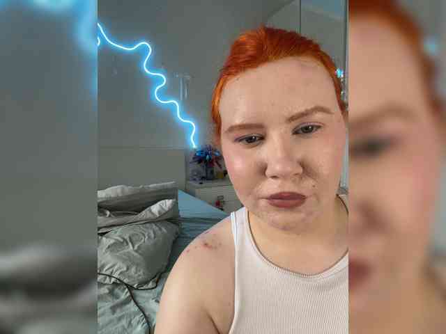 Luna_Lu webcam