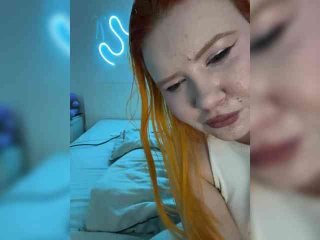 Luna_Lu webcam
