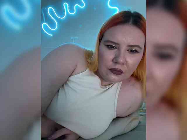 Luna_Lu webcam