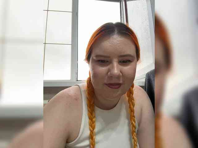 Luna_Lu webcam