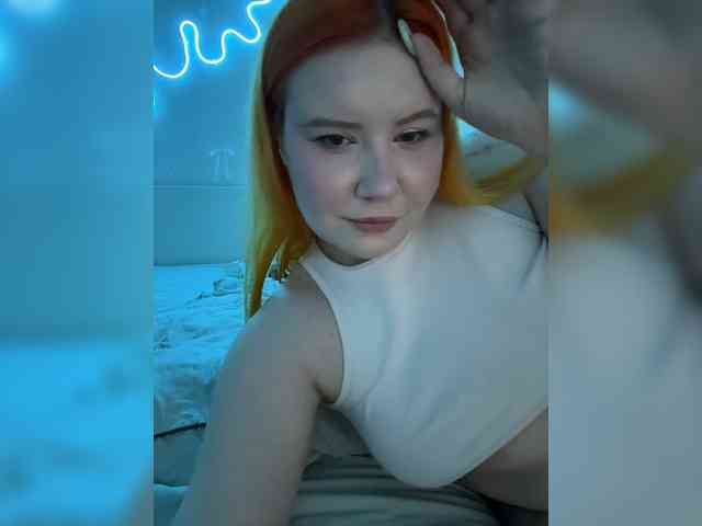 Luna_Lu webcam