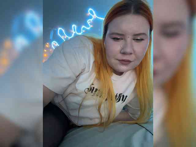 LunaLu13 webcam