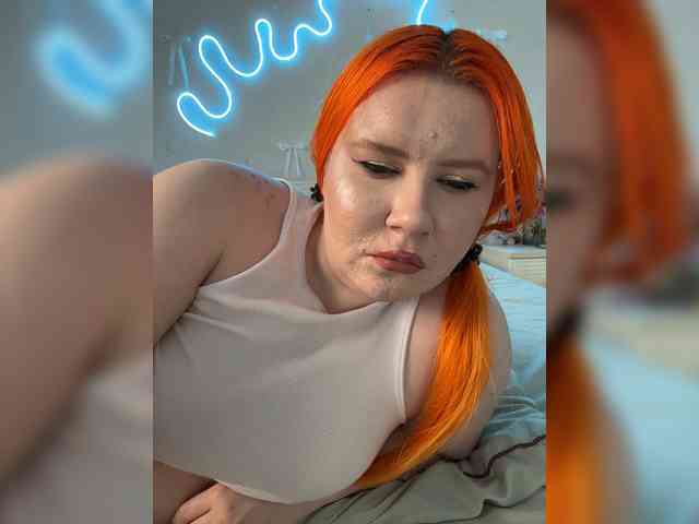 Luna_Lu webcam