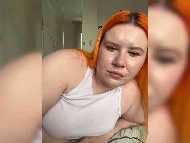 Luna_Lu webcam
