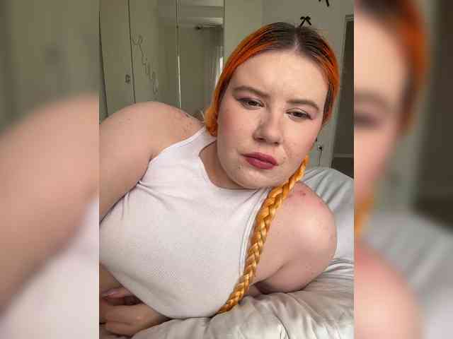 Luna_Lu webcam