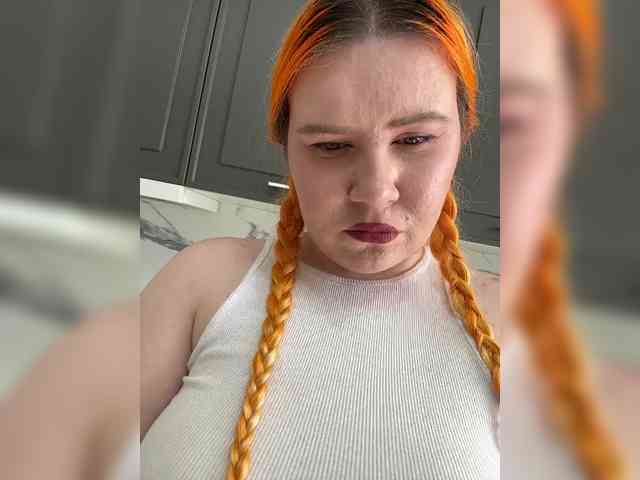 Luna_Lu webcam