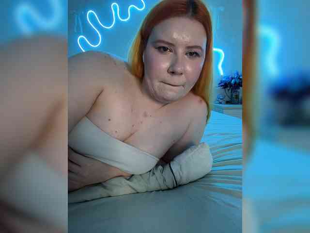 Luna_Lu webcam