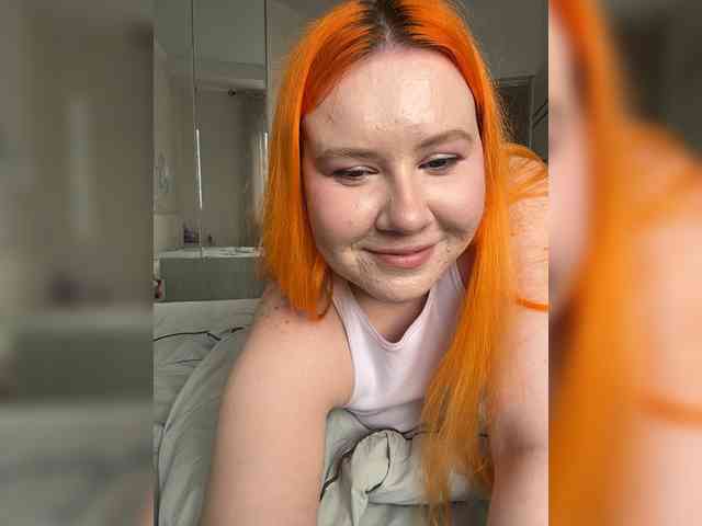 Luna_Lu webcam
