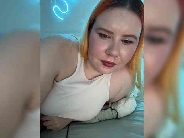 Luna_Lu webcam