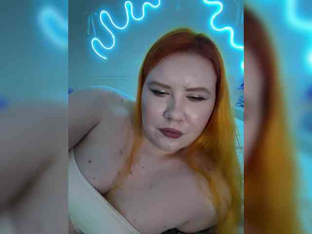 Luna_Lu webcam