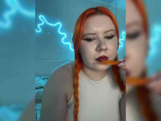 Luna_Lu webcam