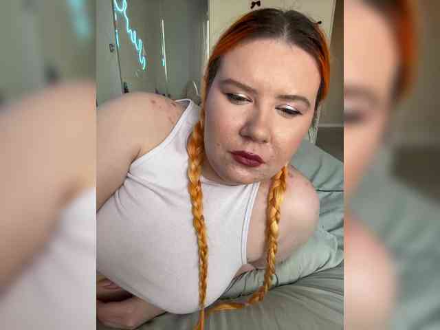 Luna_Lu webcam