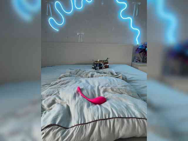 LunaLu13 Sex Cam Show