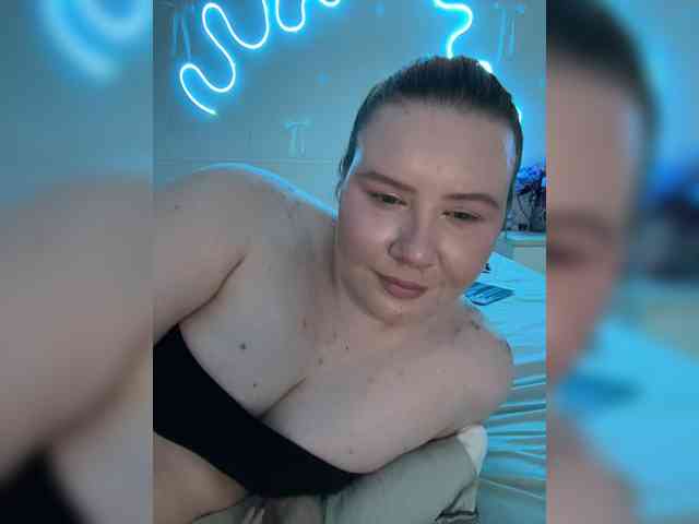 Luna_Lu webcam