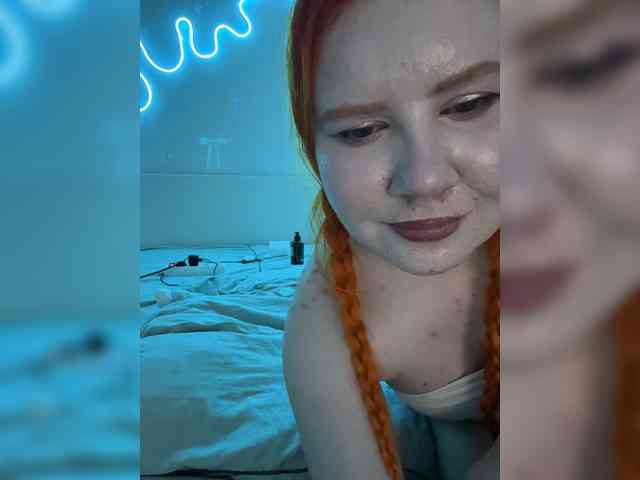Luna_Lu webcam