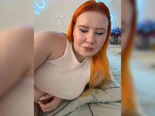 Luna_Lu webcam
