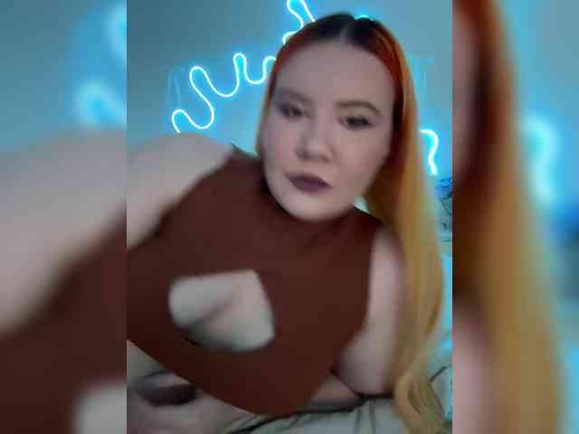 Luna_Lu webcam
