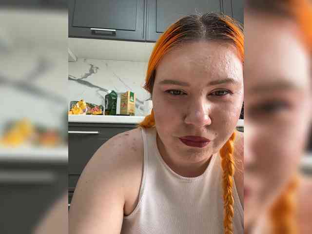 Luna_Lu webcam