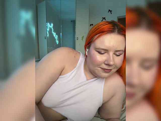 Luna_Lu webcam