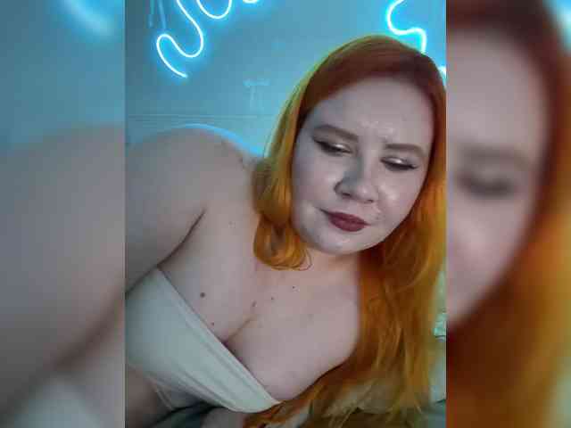 Luna_Lu webcam