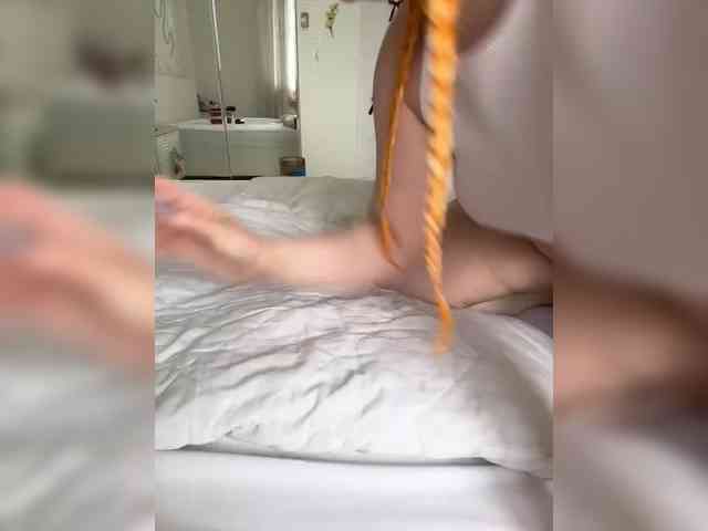 Luna_Lu webcam