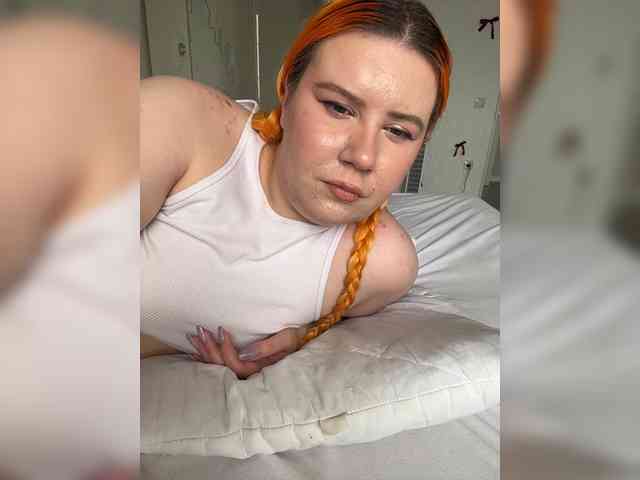Luna_Lu webcam
