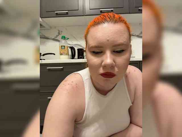Luna_Lu webcam