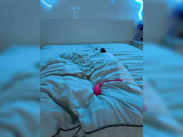 Luna_Lu webcam