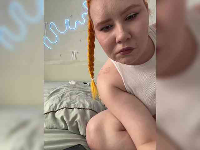 Luna_Lu webcam