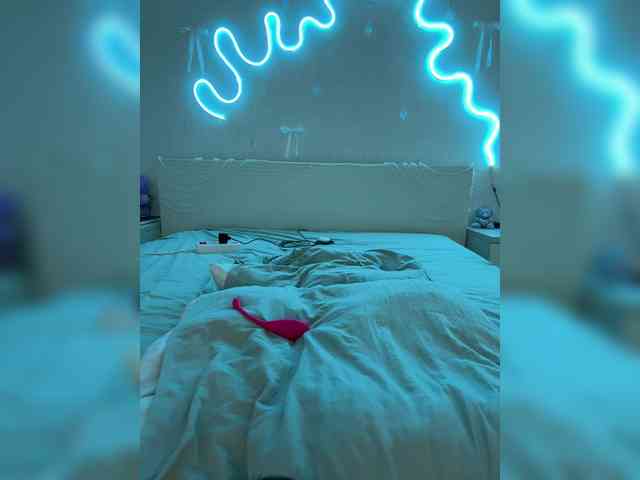 Luna_Lu webcam