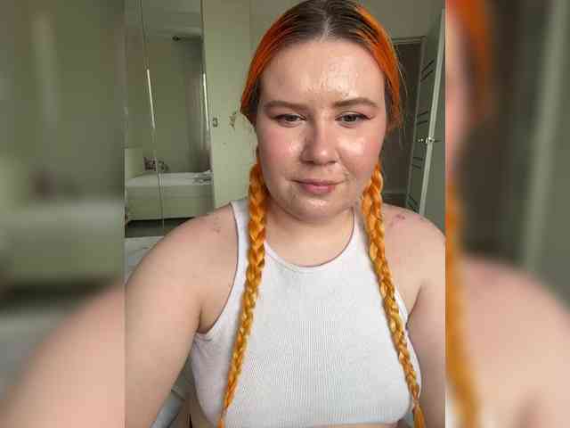 Luna_Lu webcam