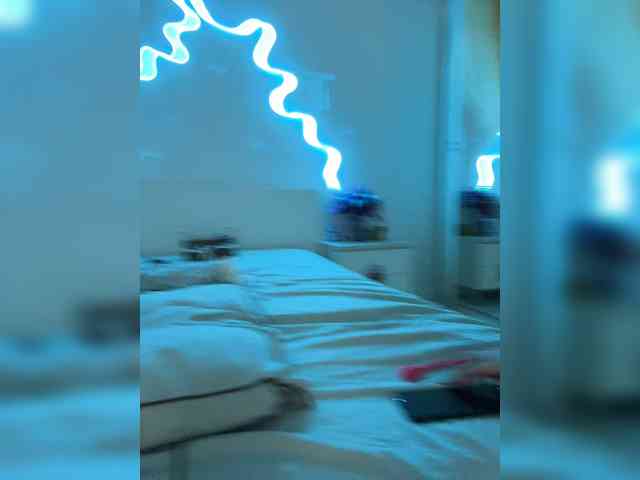 LunaLu13 Sex Cam Show