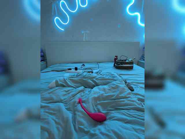 Luna_lu's cam show statistics and live stream
