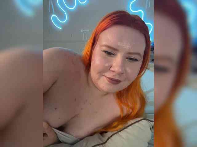 Luna_Lu webcam