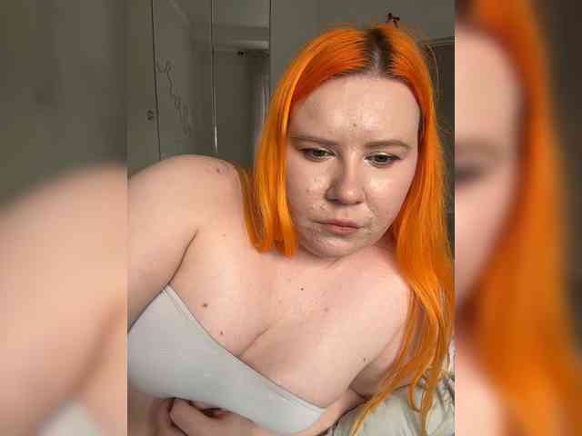 Luna_Lu webcam