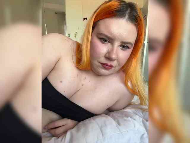 Model: Luna_Lu