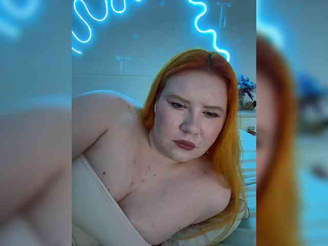 Luna_Lu webcam
